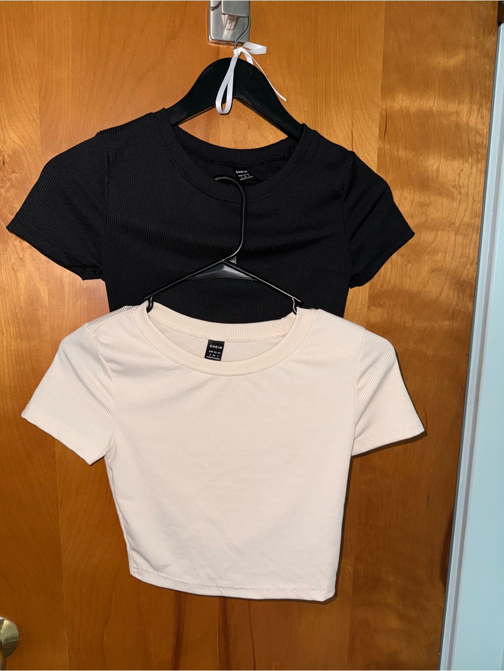 SHEIN Black & Cream Ribbed Crewneck Crop Top Set